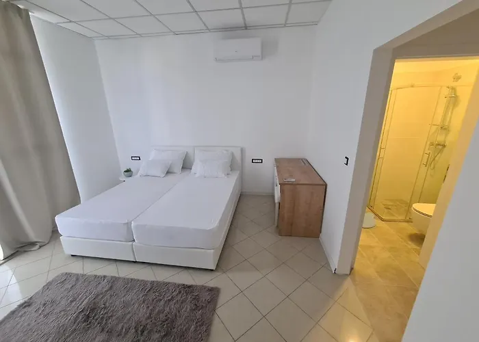 Stadion - Hostel Zadar