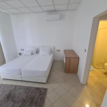 Stadion - Hostel Zára