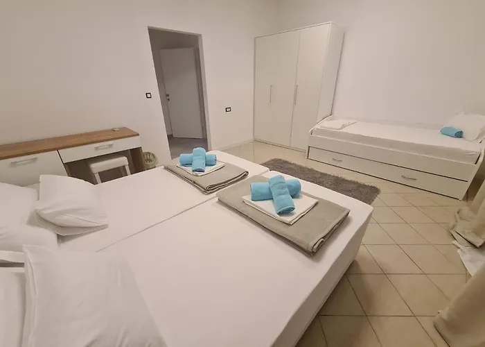 Auberge de jeunesse Stadion - *